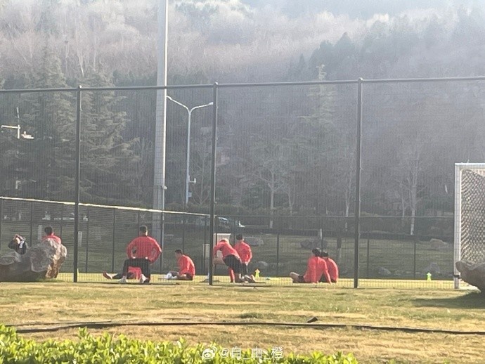 連續(xù)客場！博主：成都蓉城已抵達濟南備戰(zhàn)，周三將客戰(zhàn)泰山隊