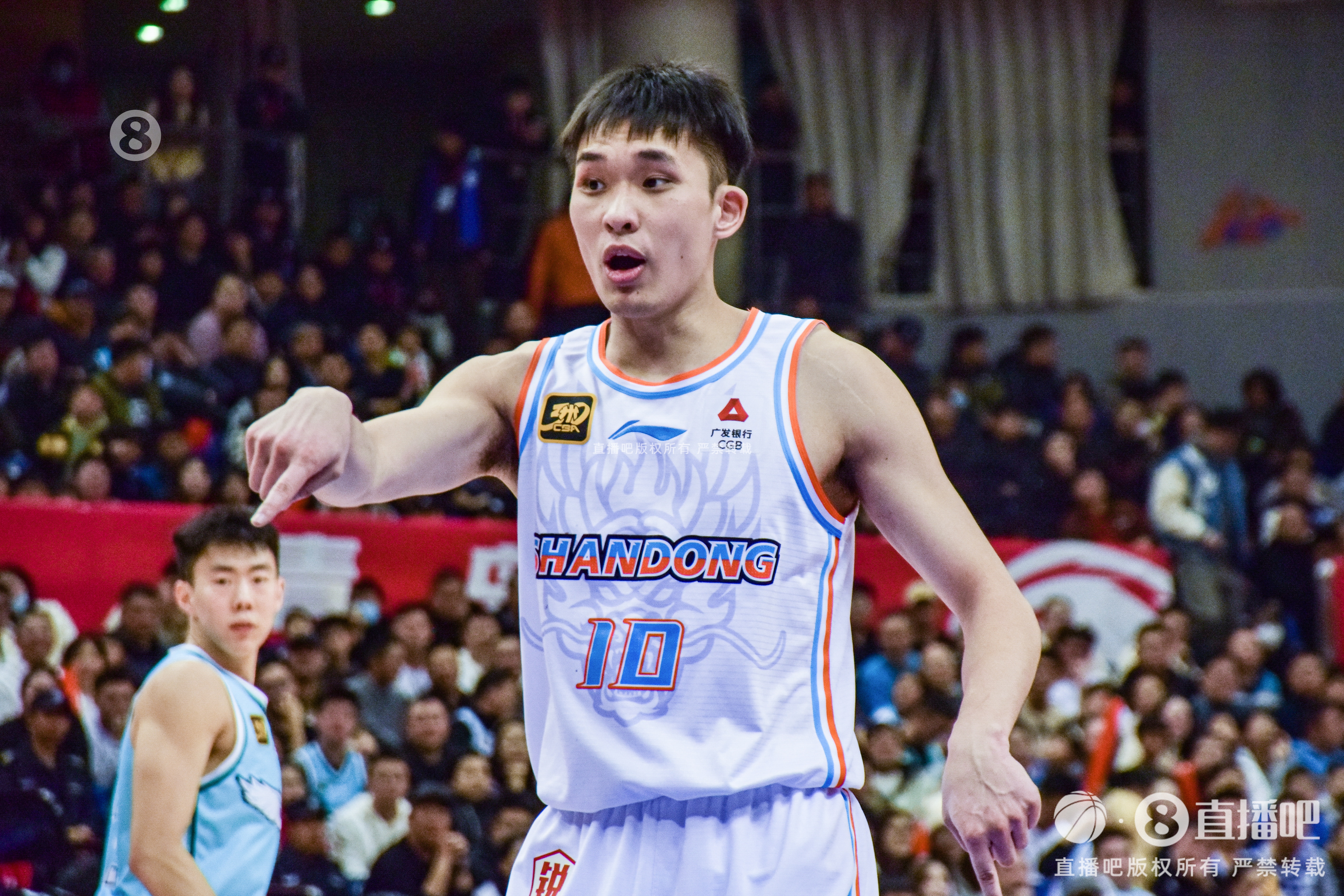 攻防俱佳！狀元秀謝智杰7中5拿到16分3板3助5斷 三分3中3